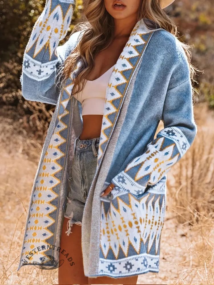 Women's Aztec Print Knit Cardigan - Image 3