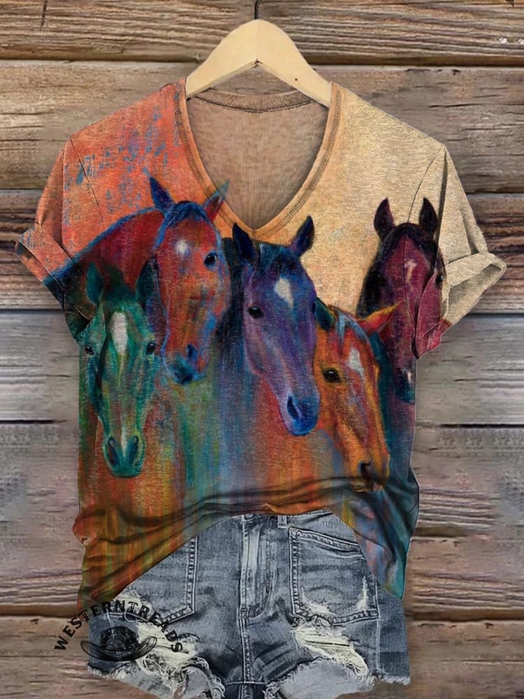 Color Horse Print T-shirt - Image 4