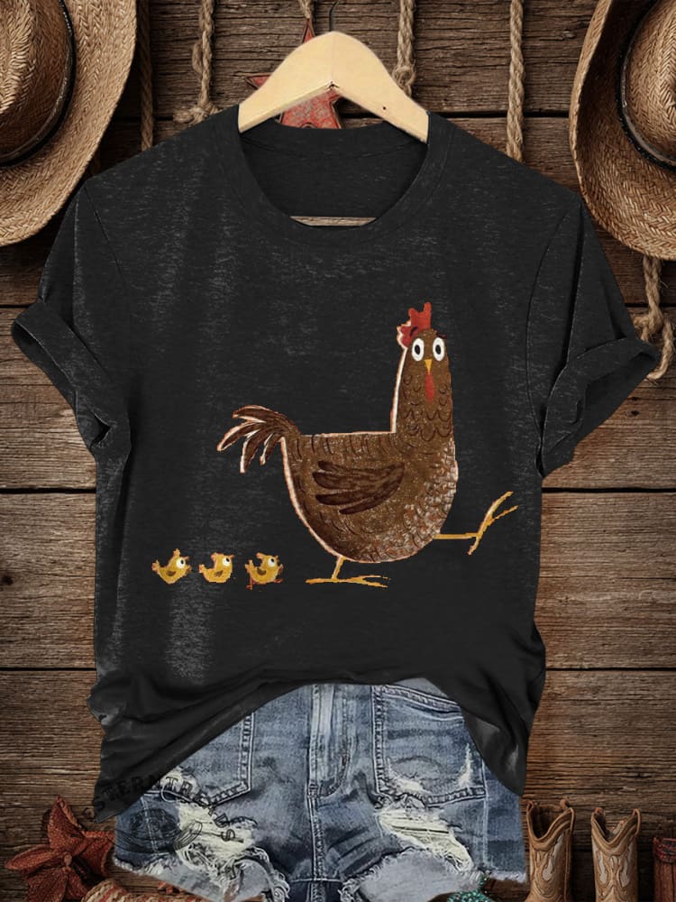 Retro Farm Art Print Casual T-shirt - Image 3
