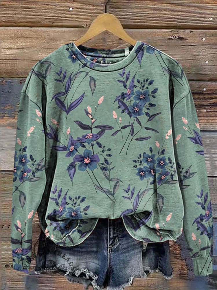 Retro Floral Pattern Print Casual V-neck T-shirt - Image 3
