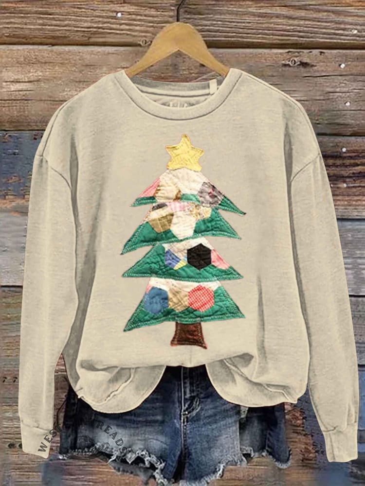 Retro Patchwork Christmas Tree Print Sweatshirt - Image 2