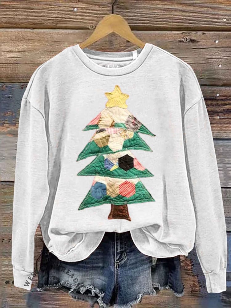 Retro Patchwork Christmas Tree Print Sweatshirt - Image 4