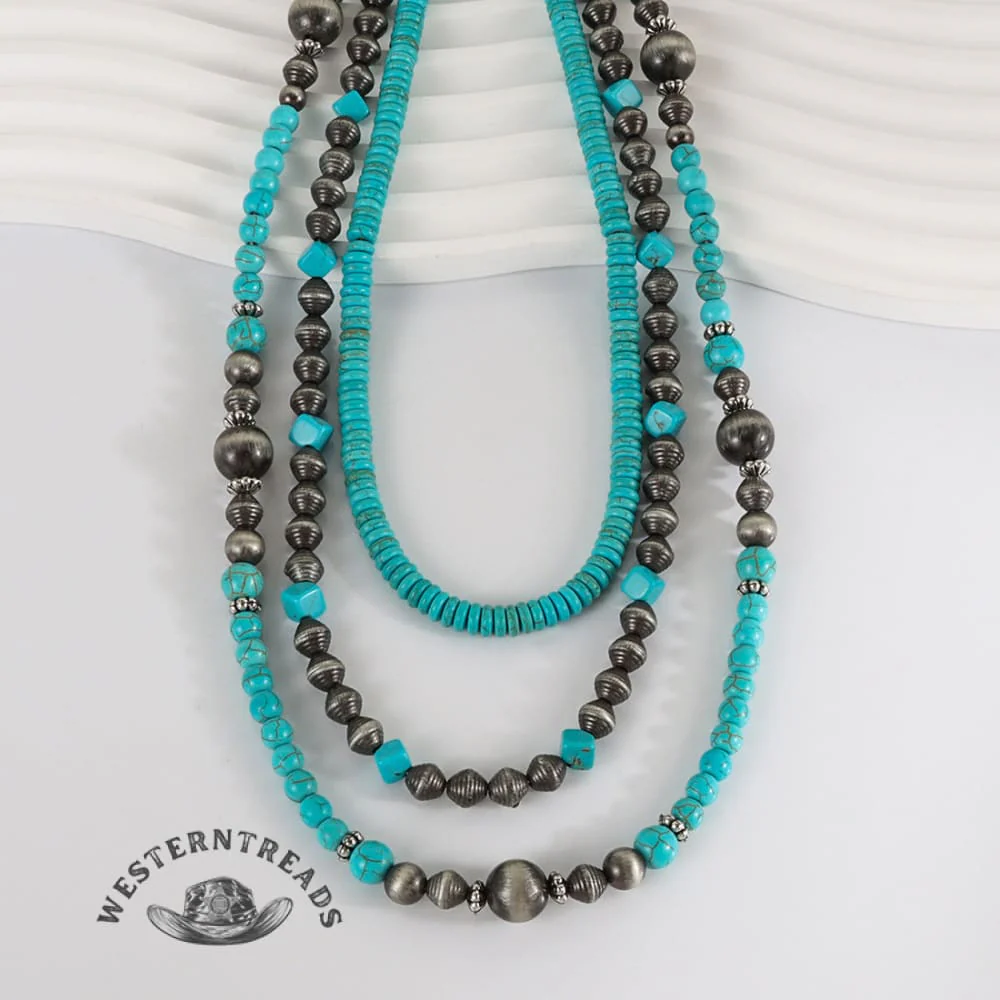 Turquoise Beaded Necklace - Image 2