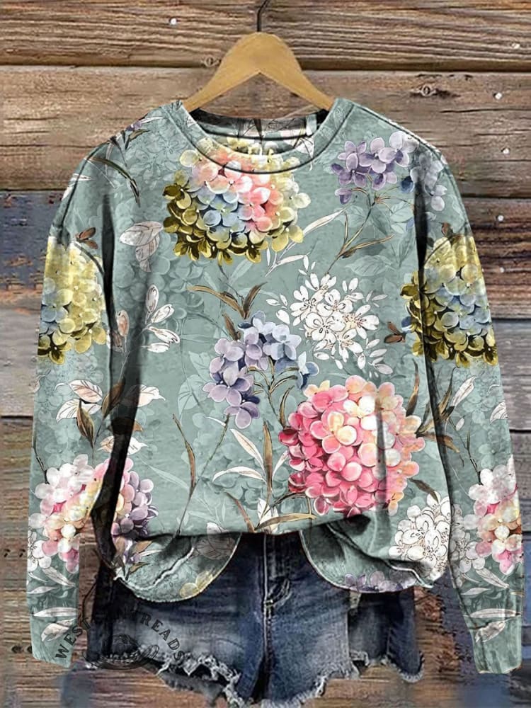 Vintage Art Print T-shirt - Image 2