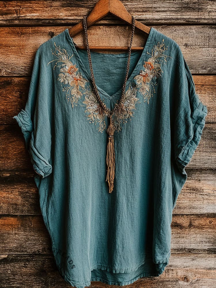 Vintage Floral Art Print Casual V-neck T-shirt