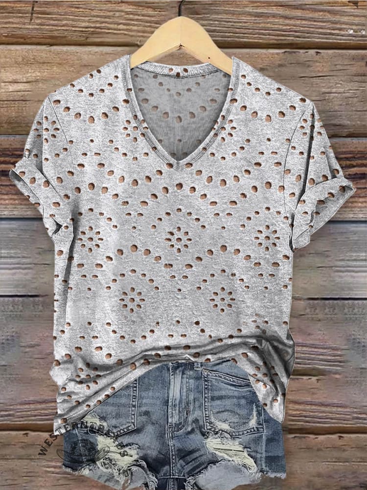 Women's Classic Pastoral Print V-neck Casual T-Shirt - Image 6