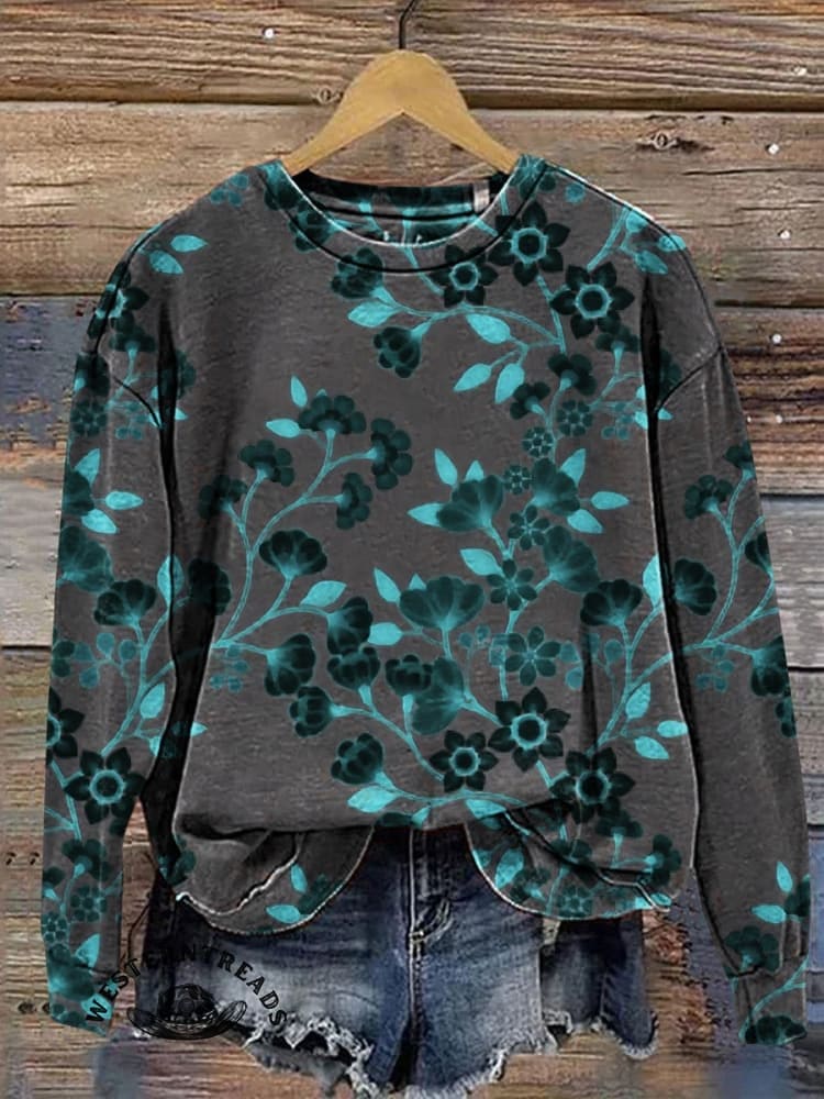 Women's Retro Floral Print Casual V-neck T-shirt - Image 2