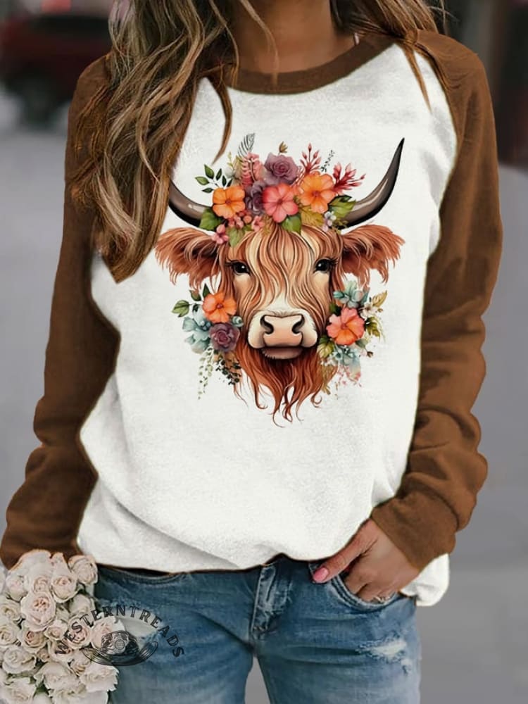 Women's Western Highland Cow Print Casual Sweatshirt - Image 2